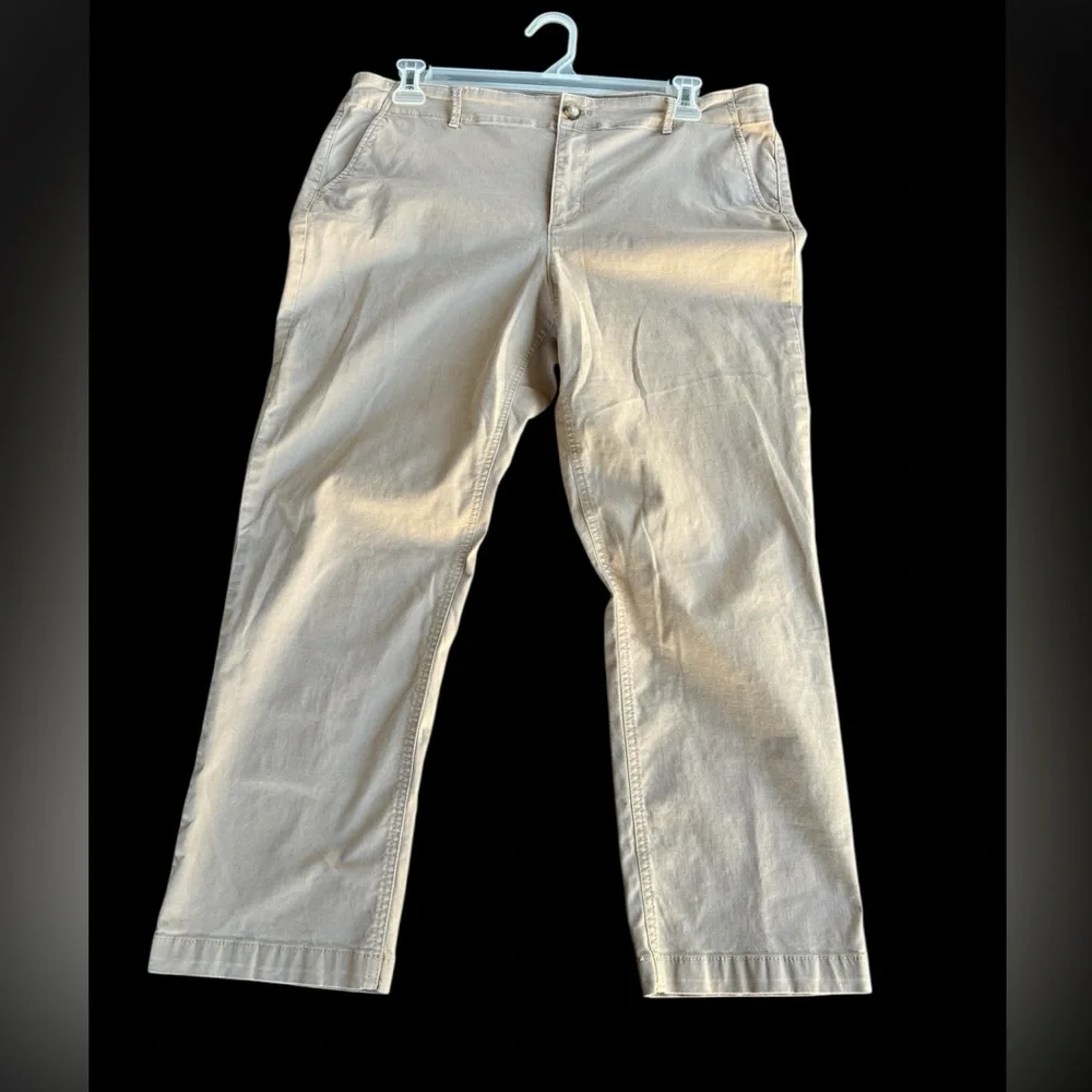LOFT Monroe Slim Khaki Pants Size 16 Business Casual - Picture 2 of 5